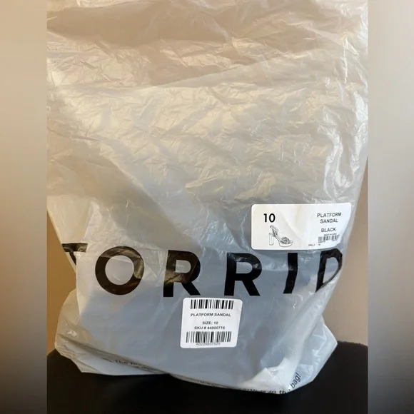 Platform Block Heel Sandal - Picture 8 of 14